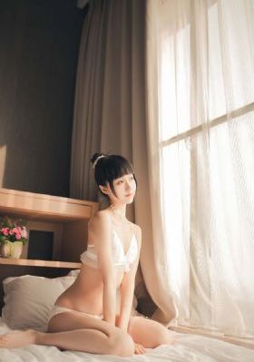 电车魔女在线免费_HD免费在线观看